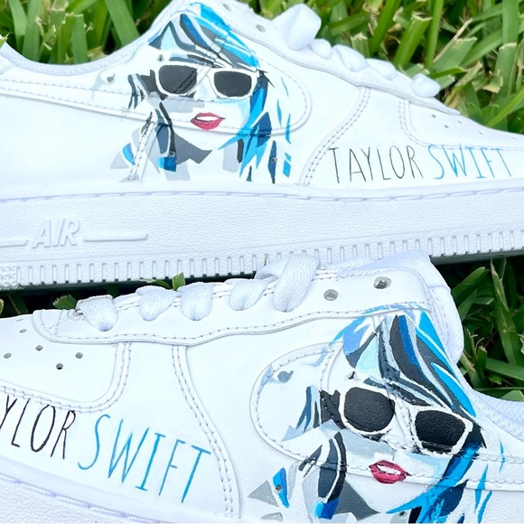 Taylor Swift Outfit Air Force 1 Nike Shoes Custom Hand Painted by Soles to Life - Picture 2 of 5